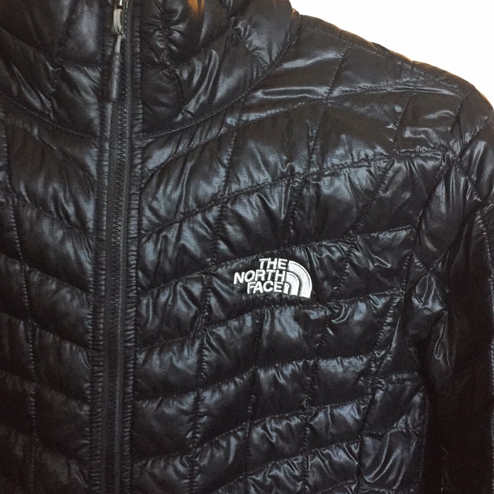North Face Thermoball Zip-Up - Women’s Medium